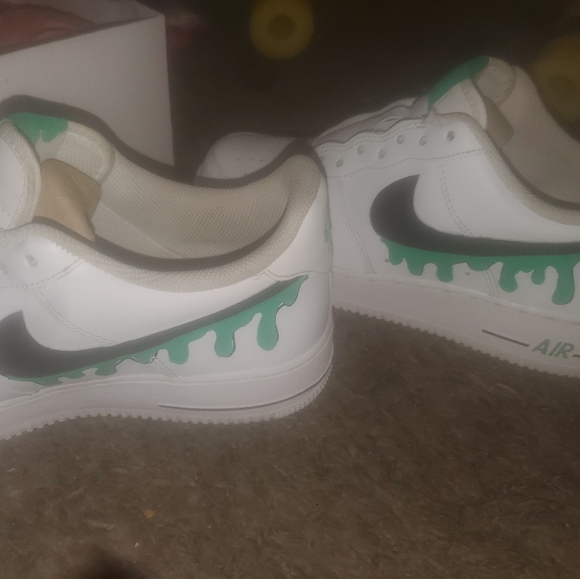 Custom AF1s. - Picture 3 of 7
